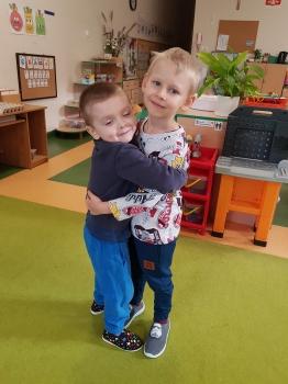 20251010_093746_105127