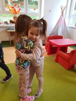 20251010_093740_104903