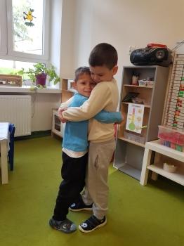 20251010_093735_104712