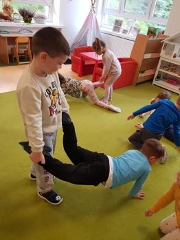 20251010_093642_104728