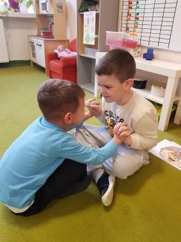 20251010_093230_104240