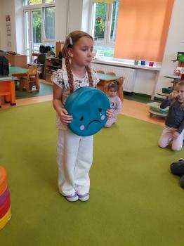 20251010_092215_103148