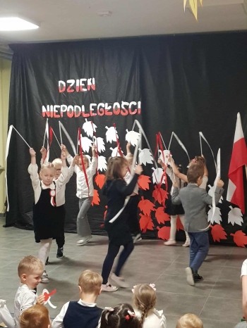 97f10d8b-80ee-421c-ac0c-4a03b867f4f9