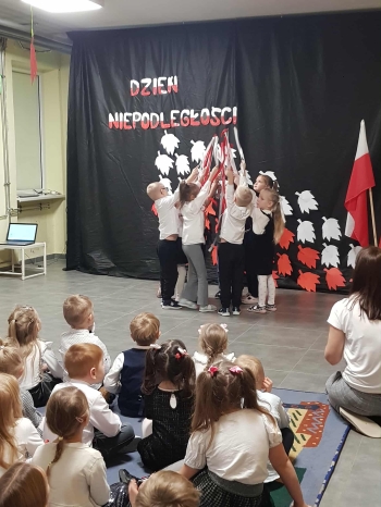 8d74d3c5-aff1-4531-b16d-63c956c8d5be