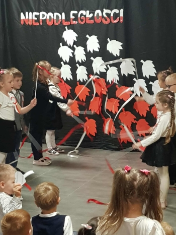 f5840a1a-b20c-458b-b5a7-c044cd618172