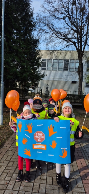 24ac52ae-7020-496a-b3b5-78027abb7959