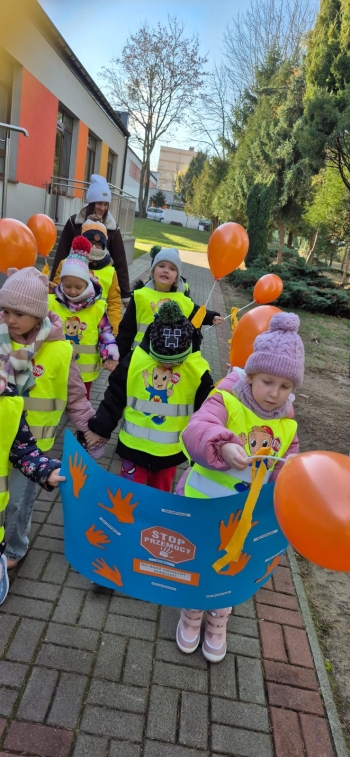 9986df7a-b1cf-4c92-b3e7-c65b0922ffd2