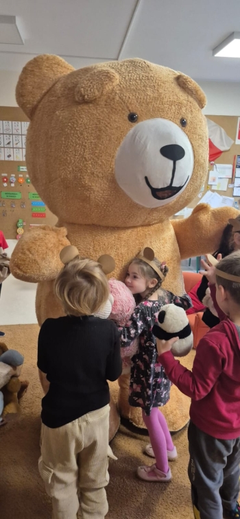 9fa6899a-a014-429c-9f57-afa348c6dbc8