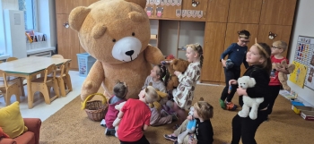 bdee4202-d98f-4fb6-805e-47f890fab191