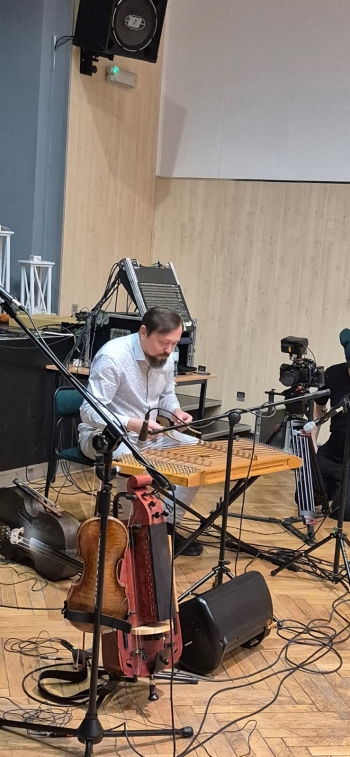 1a1233c8-b827-4b9d-b7f3-19b99514f266