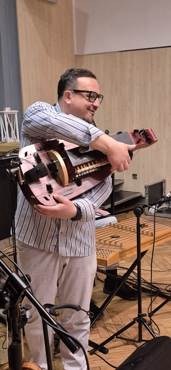 322494ec-976d-4b4a-9e85-5637f059b1ee