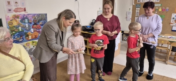 a35a7daf-de68-425a-a082-9a7d8c8645de