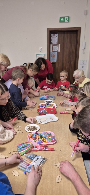 b8f1b6b6-62ff-4b35-9417-542a8af6d38e