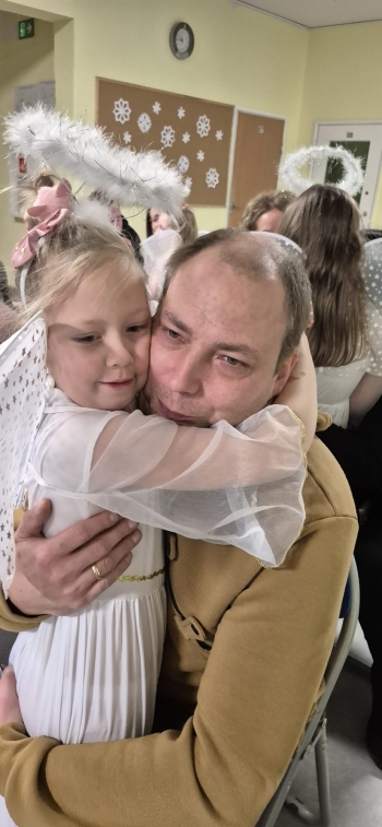 c9366c4d-a2dd-4530-8fd2-ef64e7dab7ae