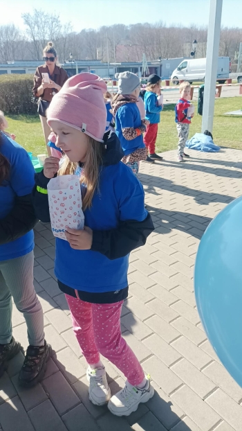 0f934e58-42c5-4bcf-88ce-17630cd02d9b