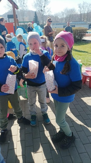 9c4914c9-9357-4753-9a04-30e91579ab9b