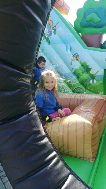 32f6d3d1-9ea2-4f19-9b13-7d08d275314b