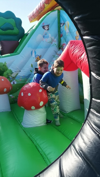 a7899b7b-f1e0-4bf7-ad4b-bf193fb8d14b