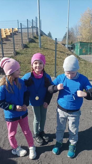 e2162c91-3bbb-4341-a271-5746452d2bec