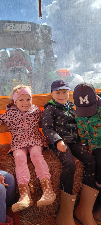 d4bce068-0daa-4615-b176-a888b1777cbc.jpeg