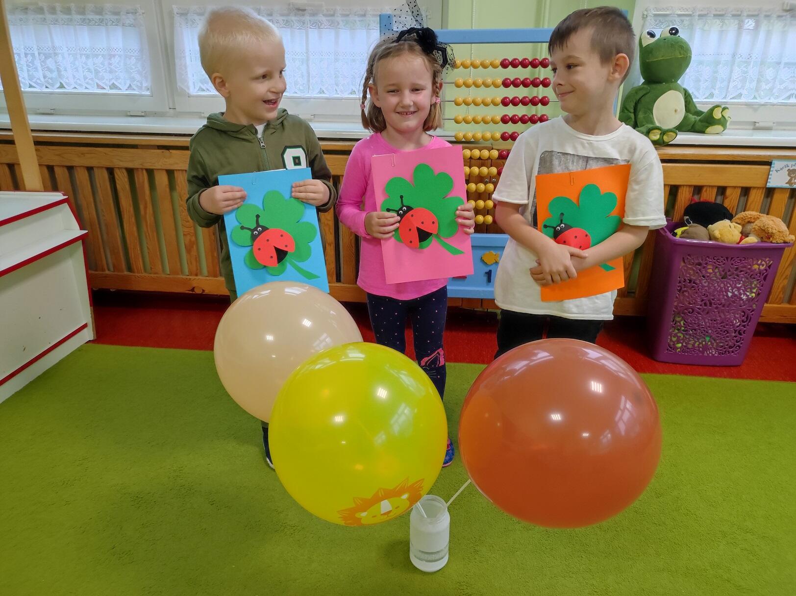 WEŹ ZE SOBĄ UŚMIECH NA DROGĘ... - Przedszkole Miejskie nr 2 im. Jana