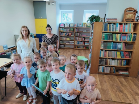 WYJŚCIE DO BIBLIOTEKI 