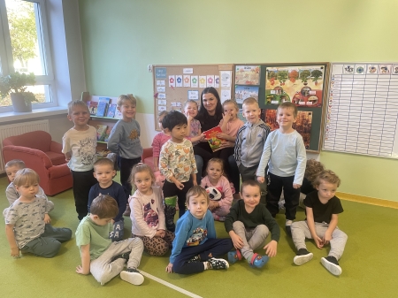 MAMA LILIANNY CZYTAŁA NAM BAJKI 