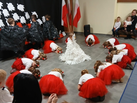 UROCZYSTA AKADEMIA Z OKAZJI DNIA NIEPODLEGŁOŚCI 