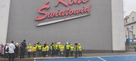 Udział w przedstawieniu pt. „Jaś i Małgosia” w wykonaniu POZNAŃSKIEGO TEATRU AKT...