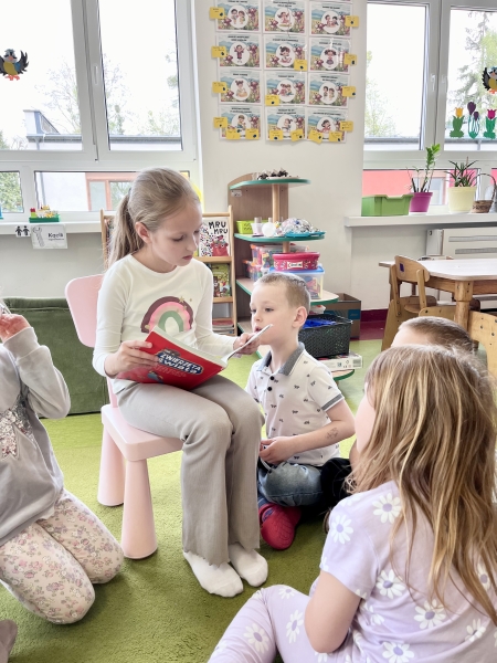 Odwiedziny siostry Norberta - Olgi i wspólne czytanie:) 