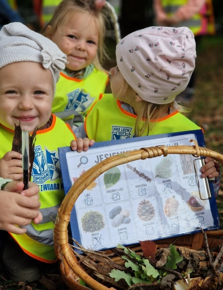 Jesienni detektywi – park naszą salą bez ścian